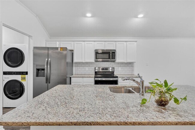 Foto del edificio - 1405 Jasper Gdn Ct