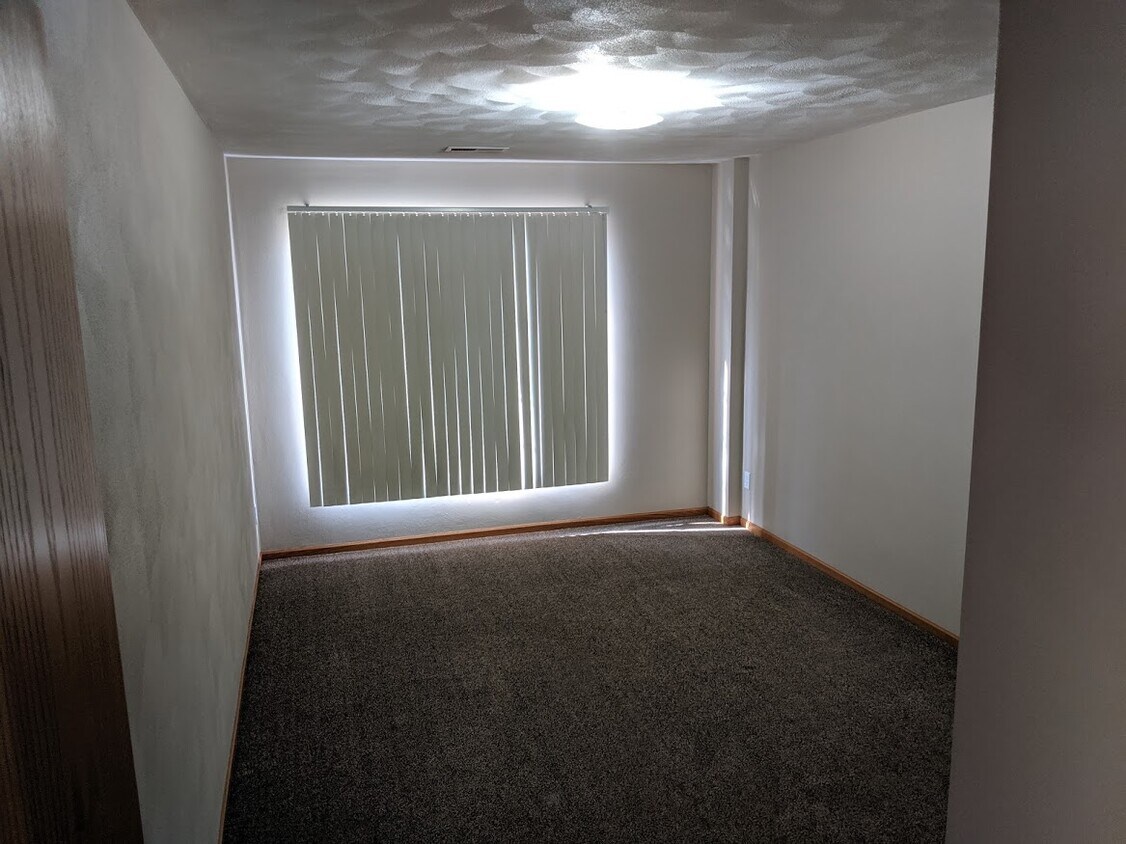 10311 Monarch Rd, Roscoe, IL 61073 Apartments 10311 Monarch Rd Roscoe