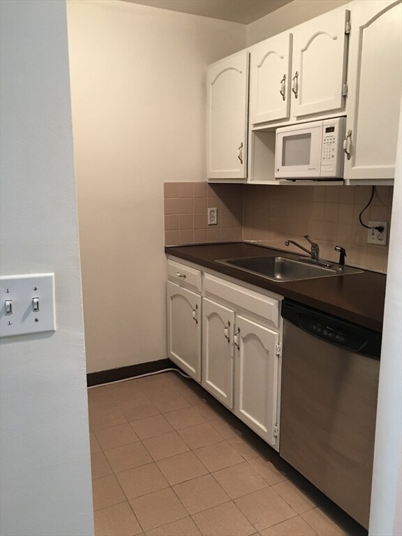 Foto del edificio - 75 Appleton St