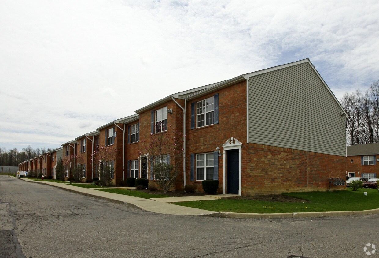 Timber Lake Apartments Apartments in Avon, OH