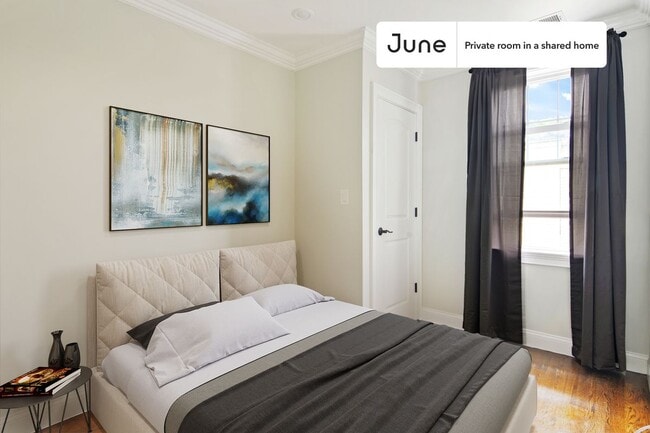 Building Photo - Room in Shared 5 bed/1.5 bath home