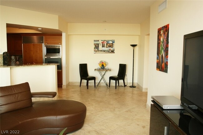 Foto del edificio - 2777 Paradise Rd