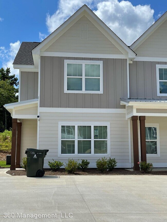 Building Photo - 3 br, 3.5 bath House - 715 Northern Village