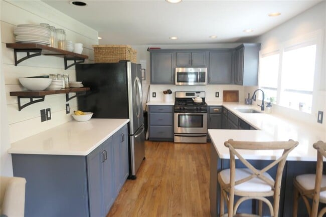 Building Photo - 3702 Cherrywood Rd