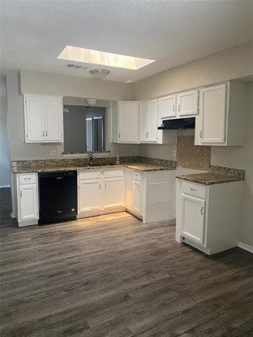 Building Photo - 3739 Hilda Cir