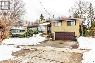 Building Photo - 77 Perivale Crescent