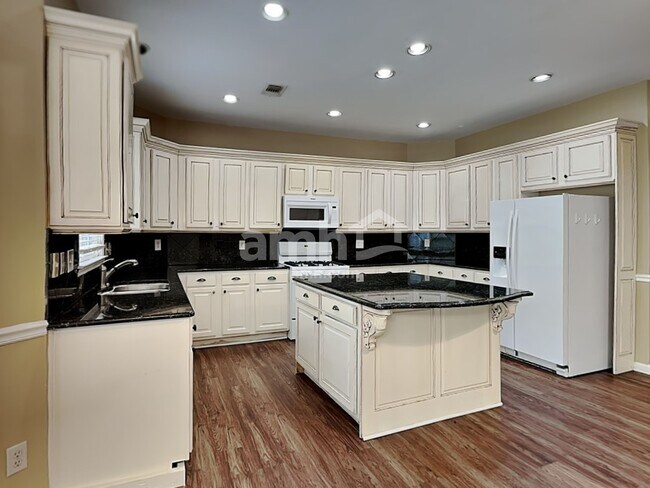 Building Photo - 1649 Stillwater Park Ct