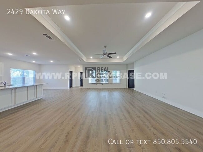 Foto del edificio - 2429 Dakota Wy