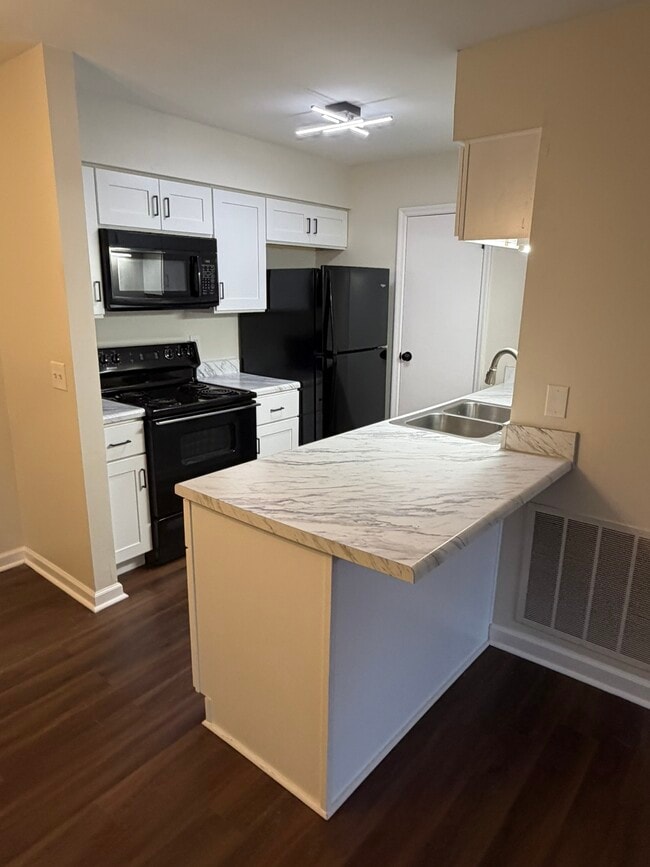 Building Photo - 115 Prescott Pl