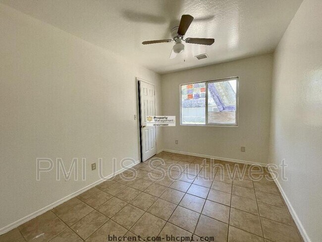 Building Photo - 8300 Florentine Rd