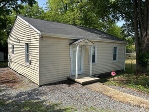 Building Photo - 1202 Hoover Ave