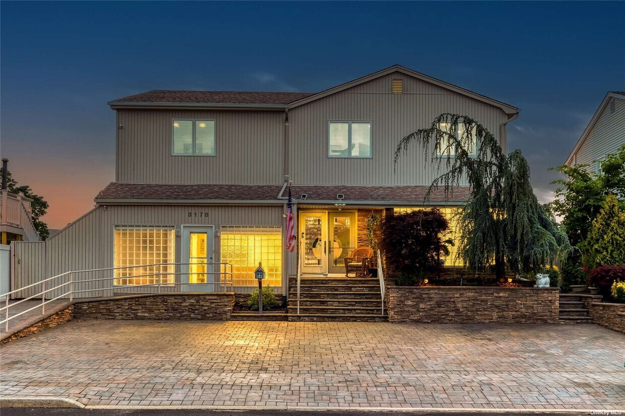 Foto principal - 3178 Lee Pl