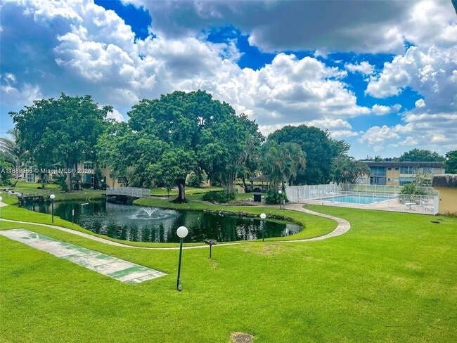 Foto del edificio - 5140 SW 40th Ave