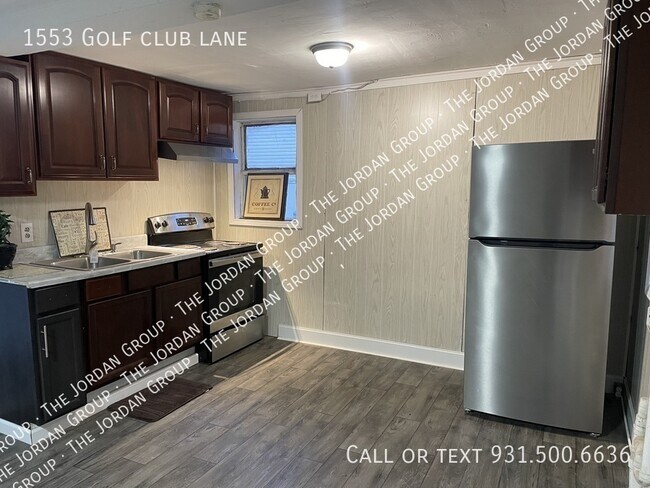 Foto del edificio - 1553 Golf Club Ln