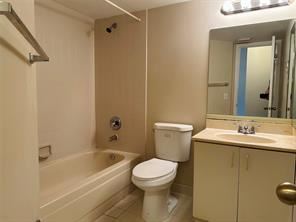 Foto del edificio - 2 br, 2 bath Condo - 8851 Wiles Rd Apt 303