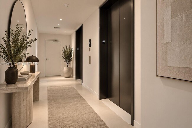 Building Photo - 1400 Biscayne Blvd