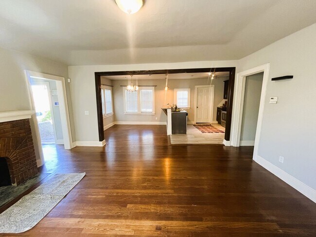 Foto del edificio - 2748 NW 22nd St