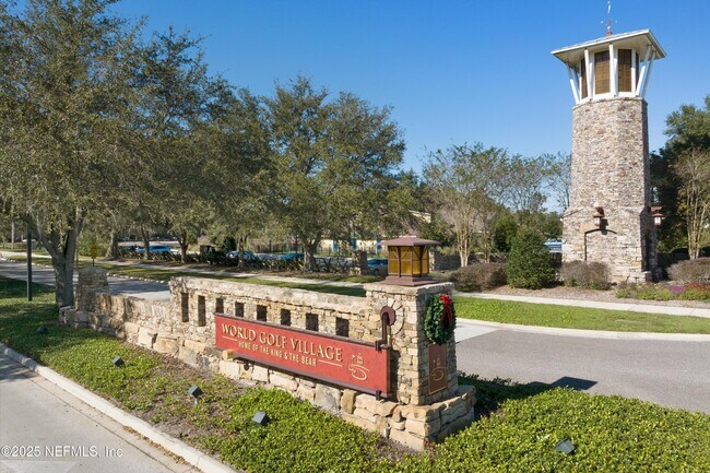Foto del edificio - 945 Registry Blvd