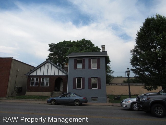 Building Photo - 2 br, 1 bath House - 9154 Reading road