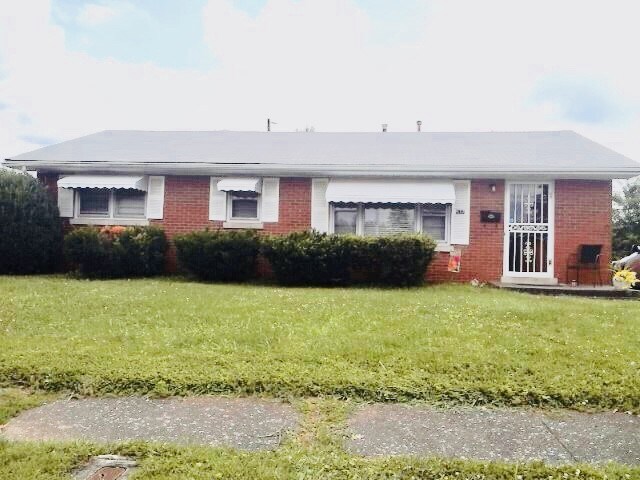 Primary Photo - 537 Glenbrook St