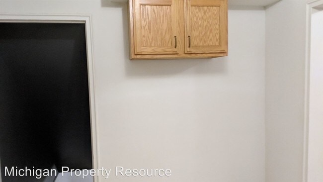 Building Photo - 2 br, 1 bath House - 3447 Ewald Circle