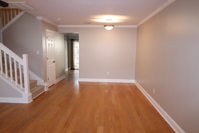 Foto del edificio - Oak Bluff