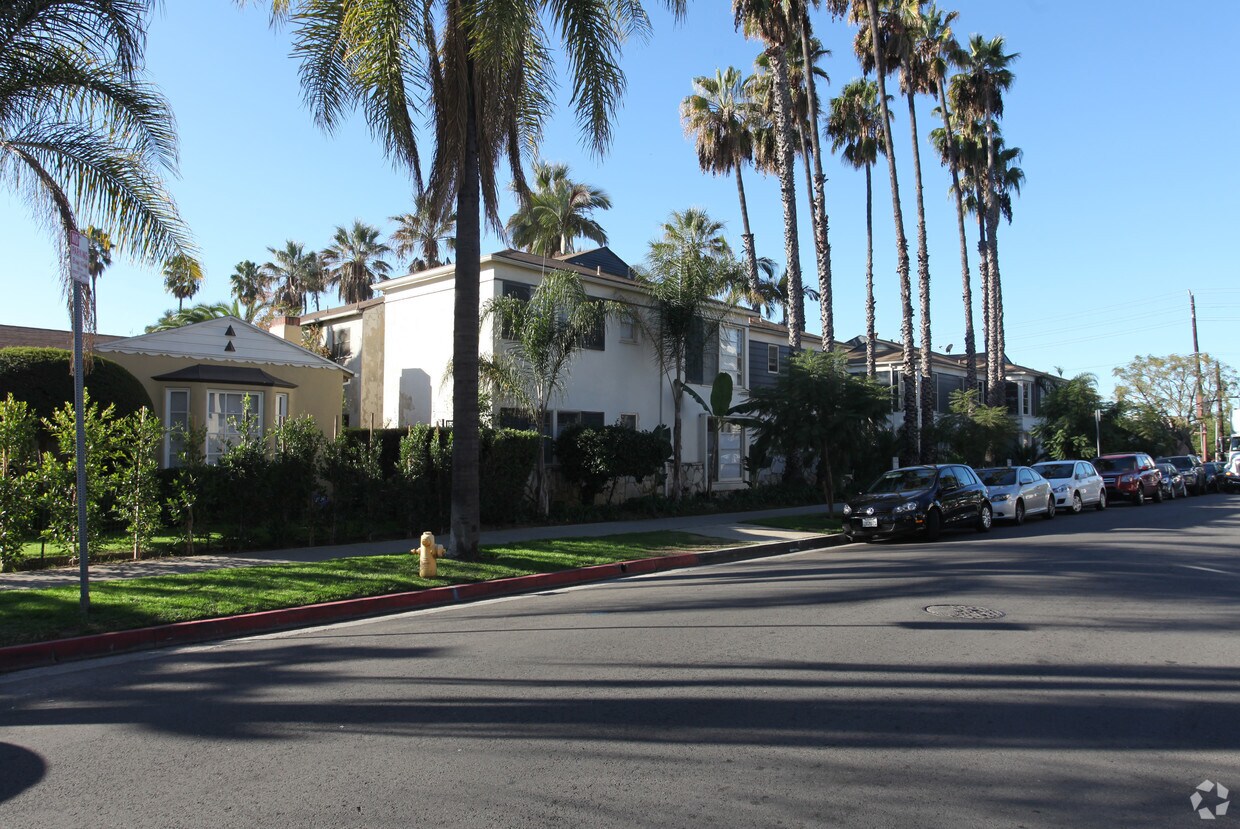 Ambrose garden apts Apartments in Los Angeles, CA