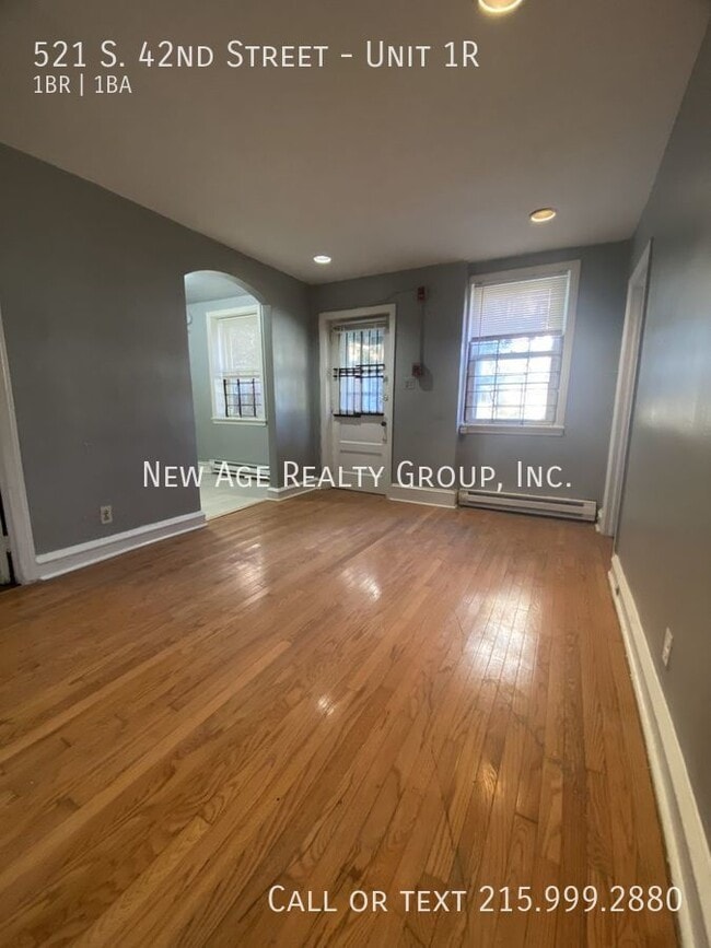 Building Photo - 521 S 42nd St
