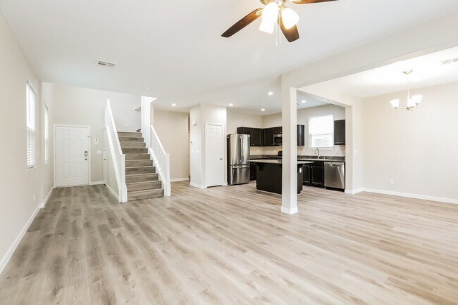 Foto del edificio - 7376 Cobbhan Dr