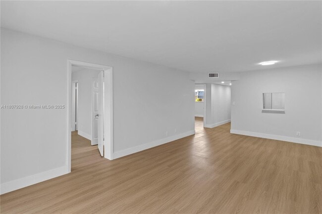 Building Photo - 7900 Colony Cir S