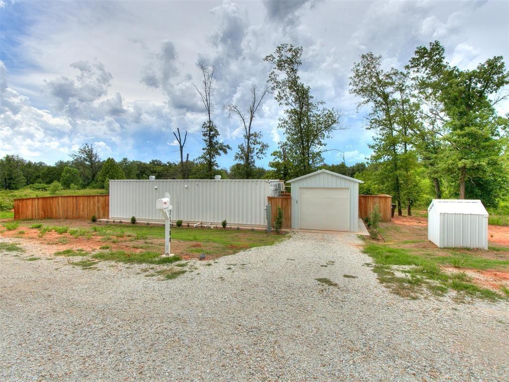 Primary Photo - 21388 Canyon Rd
