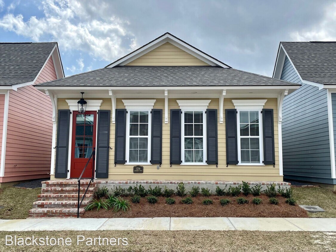 Primary Photo - 3 br, 2 bath House - Americana 179/ 1256 H...