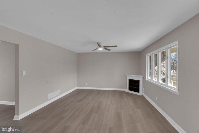 Foto del edificio - 370 NJ-156