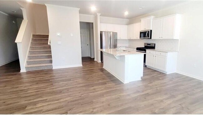 Foto del edificio - 3310 Greyton Dr
