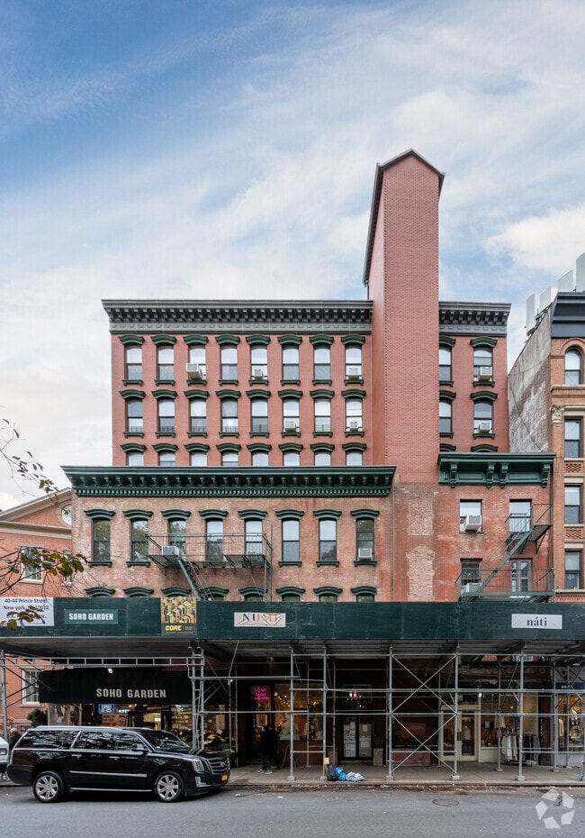 Building Photo - 40-44 Prince St