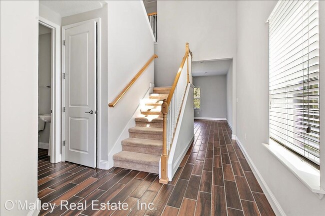 Building Photo - 3 br, 2.5 bath House - 152 Clifton Bay Loop