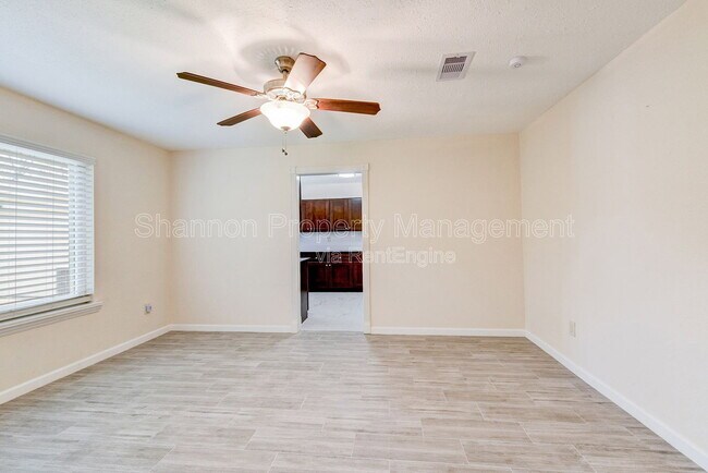 Foto del edificio - 10526 Huntington Way Dr