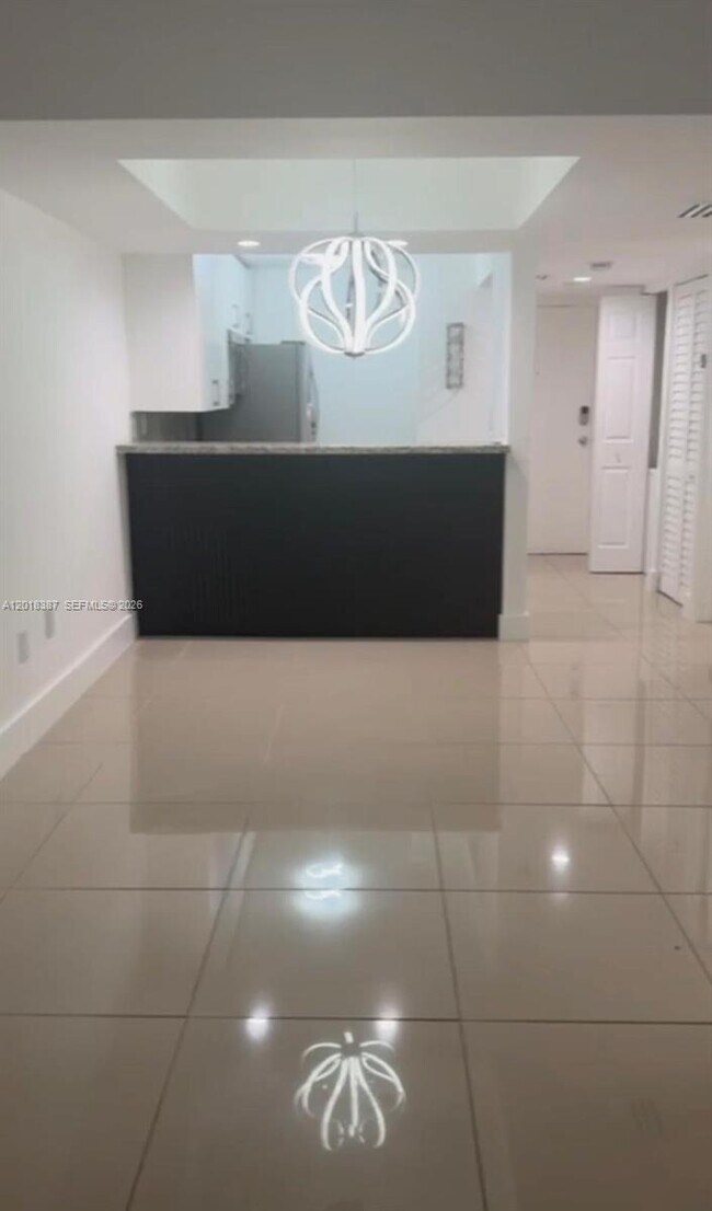 Foto del edificio - 8004 SW 149th Ave
