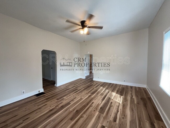 Building Photo - 1530 S Union St