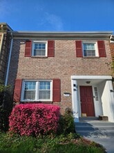 Building Photo - 4529 King Edward Ct
