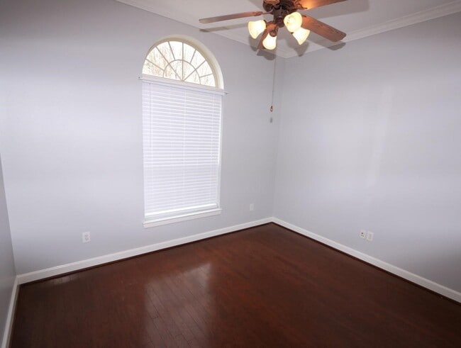 Building Photo - 28238 Daystrom Ln