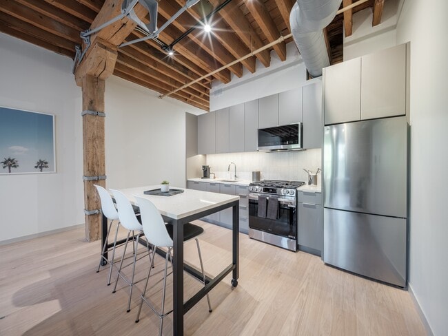 Building Photo - Cobbler Square Lofts