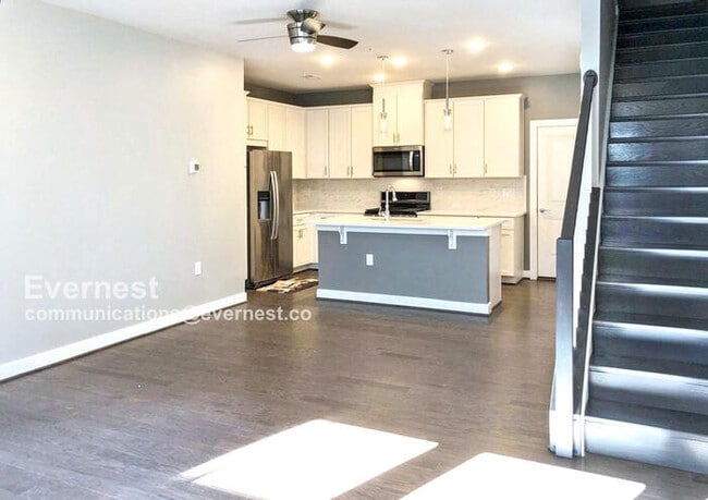 Building Photo - 13317 Launders St