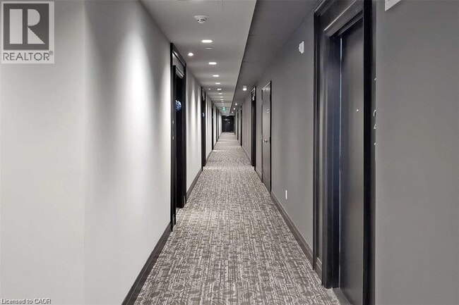 Building Photo - 95 Dundas St W