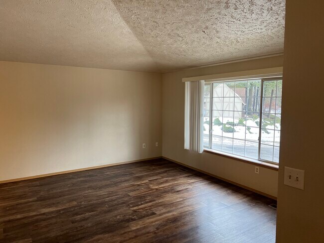 Foto del edificio - 12521 N Fairwood Dr