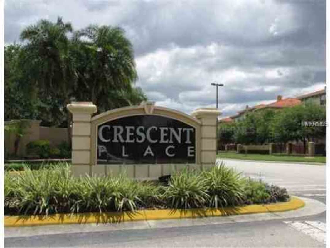 Foto principal - 821 Grand Regency Pointe