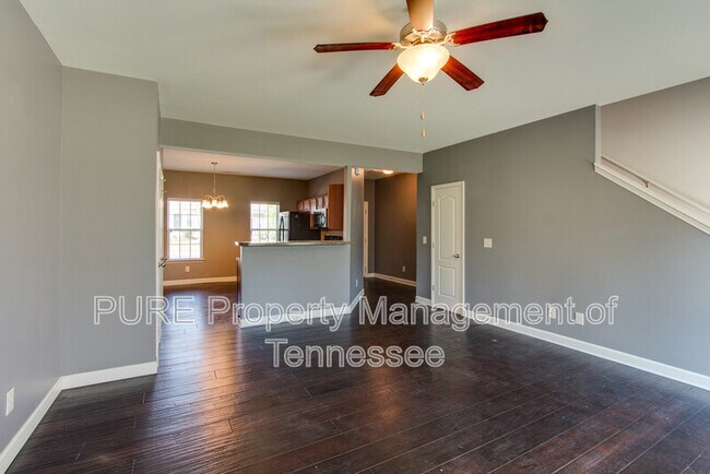 Building Photo - 735 Tulip Grove Road