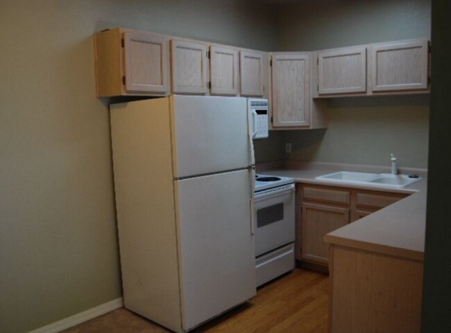 Foto del edificio - 150 S 800 E