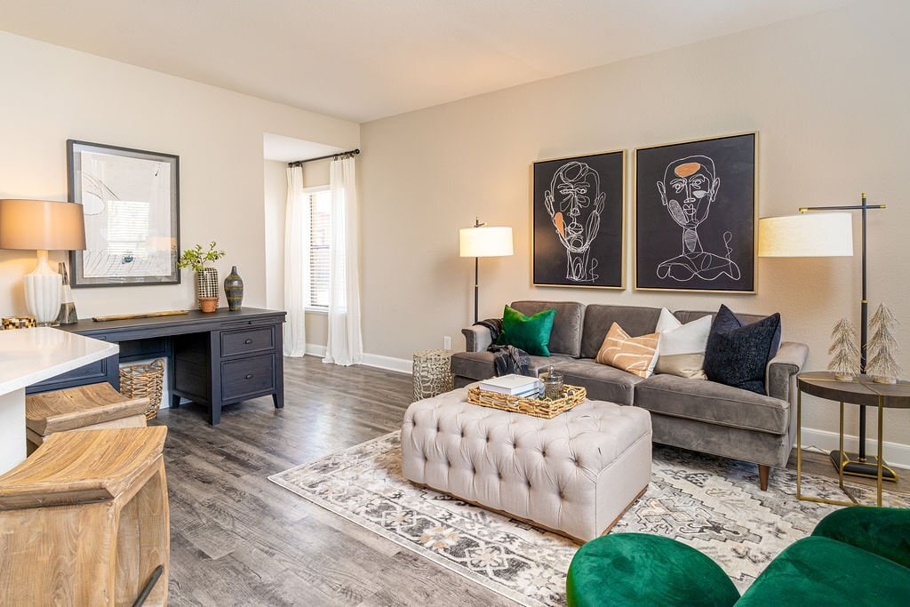 Everwood Apartments in ster, TX