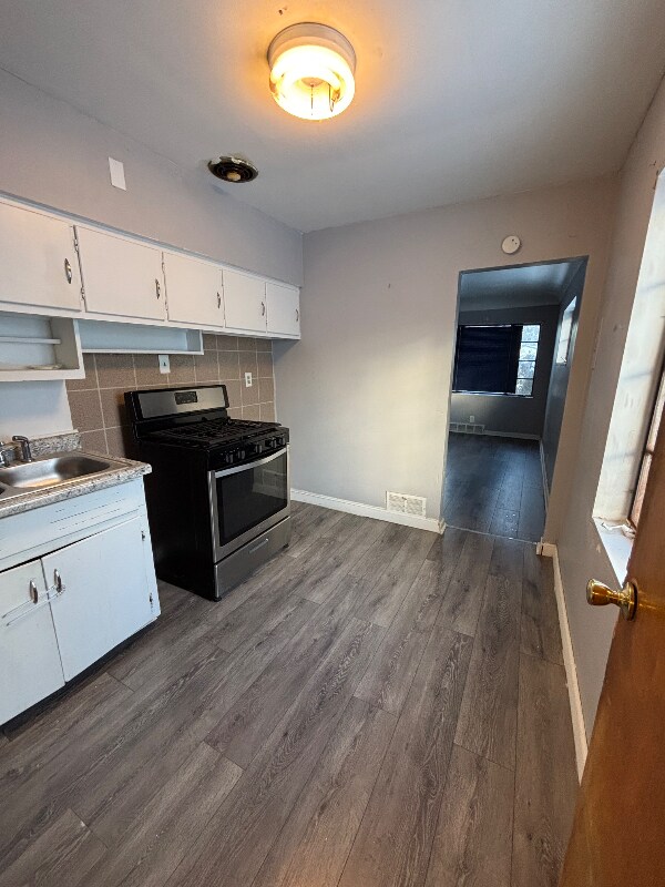 Building Photo - 938 Stocker Ave